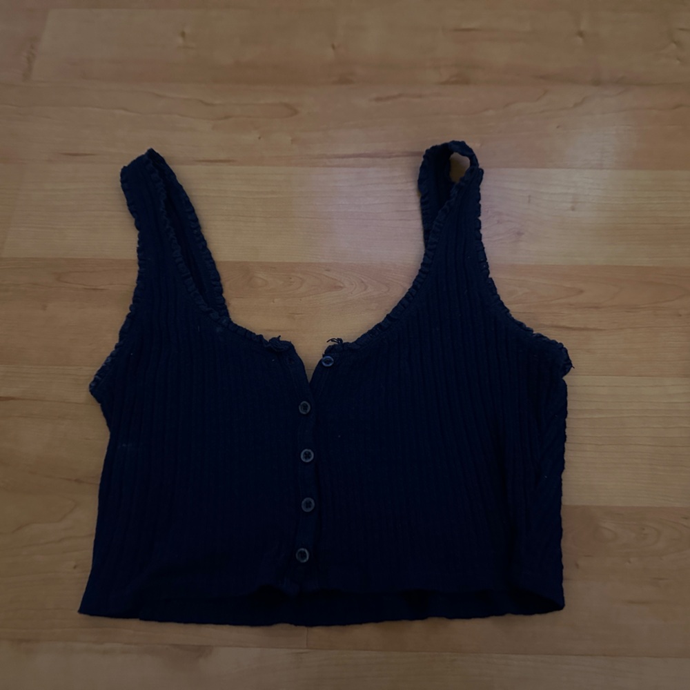 Bundle: PacSun Assorted Crop Tops - Picture 5 of 5